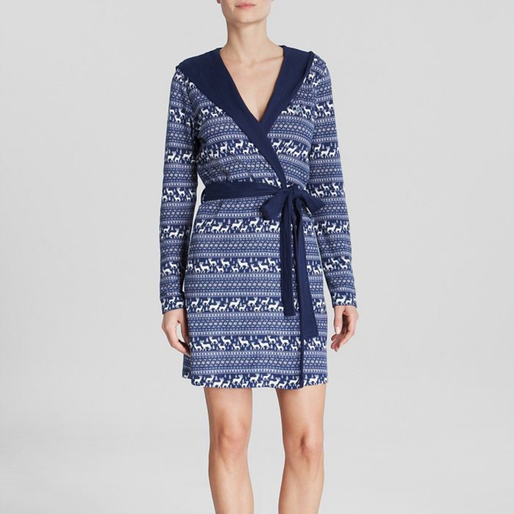 Jane and Bleecker Reindeer Games Double Knit Short Robe